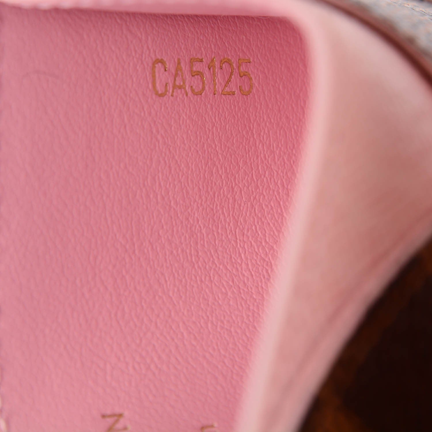 Louis Vuitton Damier Ebene Caissa Card Holder Rose Ballerine 6 of 7