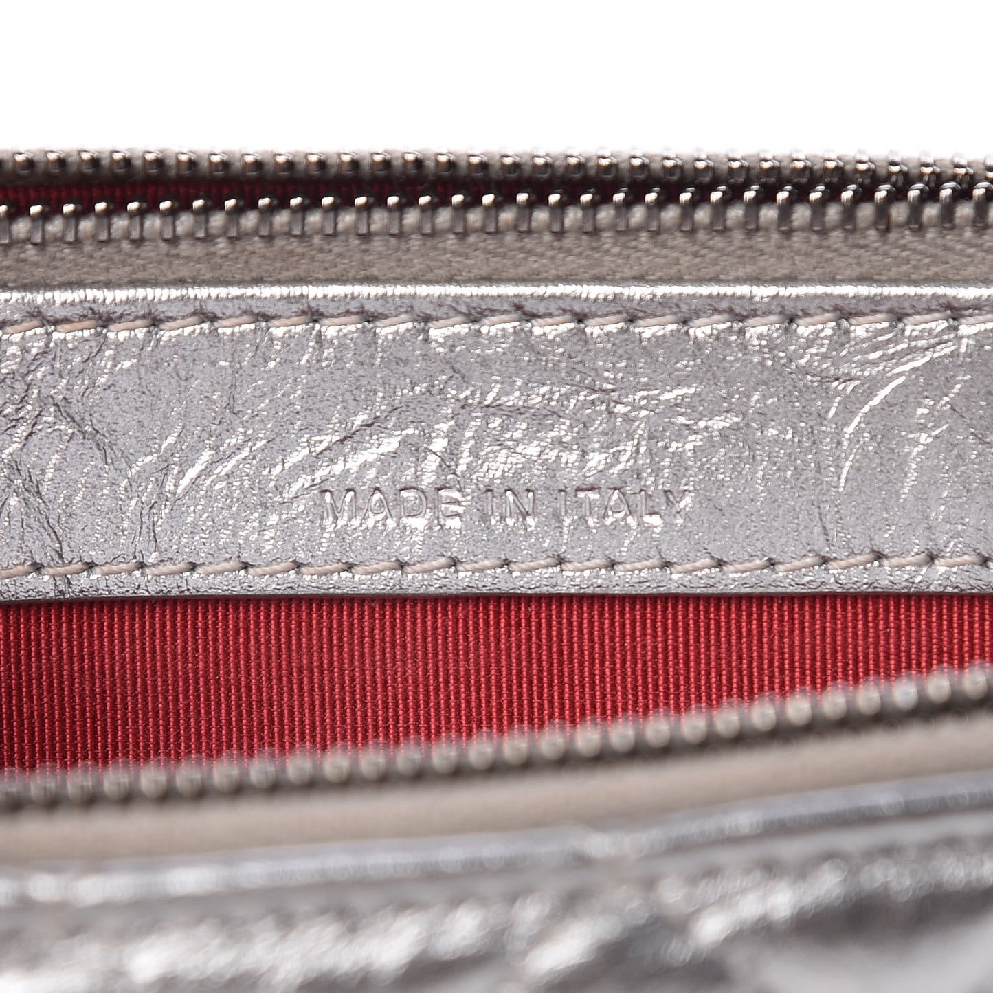 Metallic Lambskin Calfskin Quilted Small Gabrielle Clutch With Chain Silver