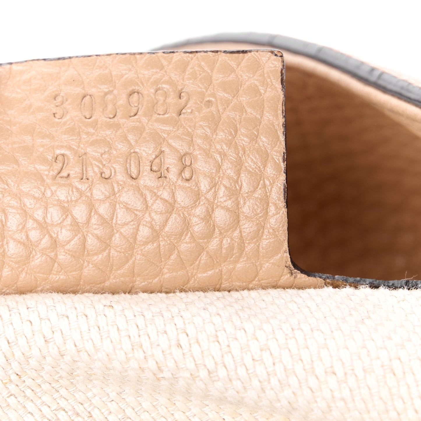 Pebbled Calfskin Medium Soho Chain Shoulder Bag Camelia