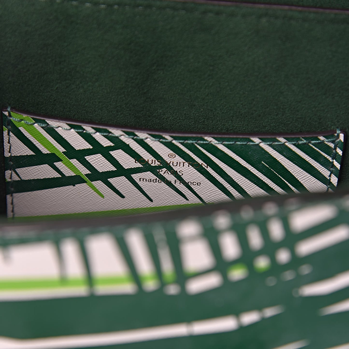 Monogram Palm Twist Shoulder Bag MM Vert White