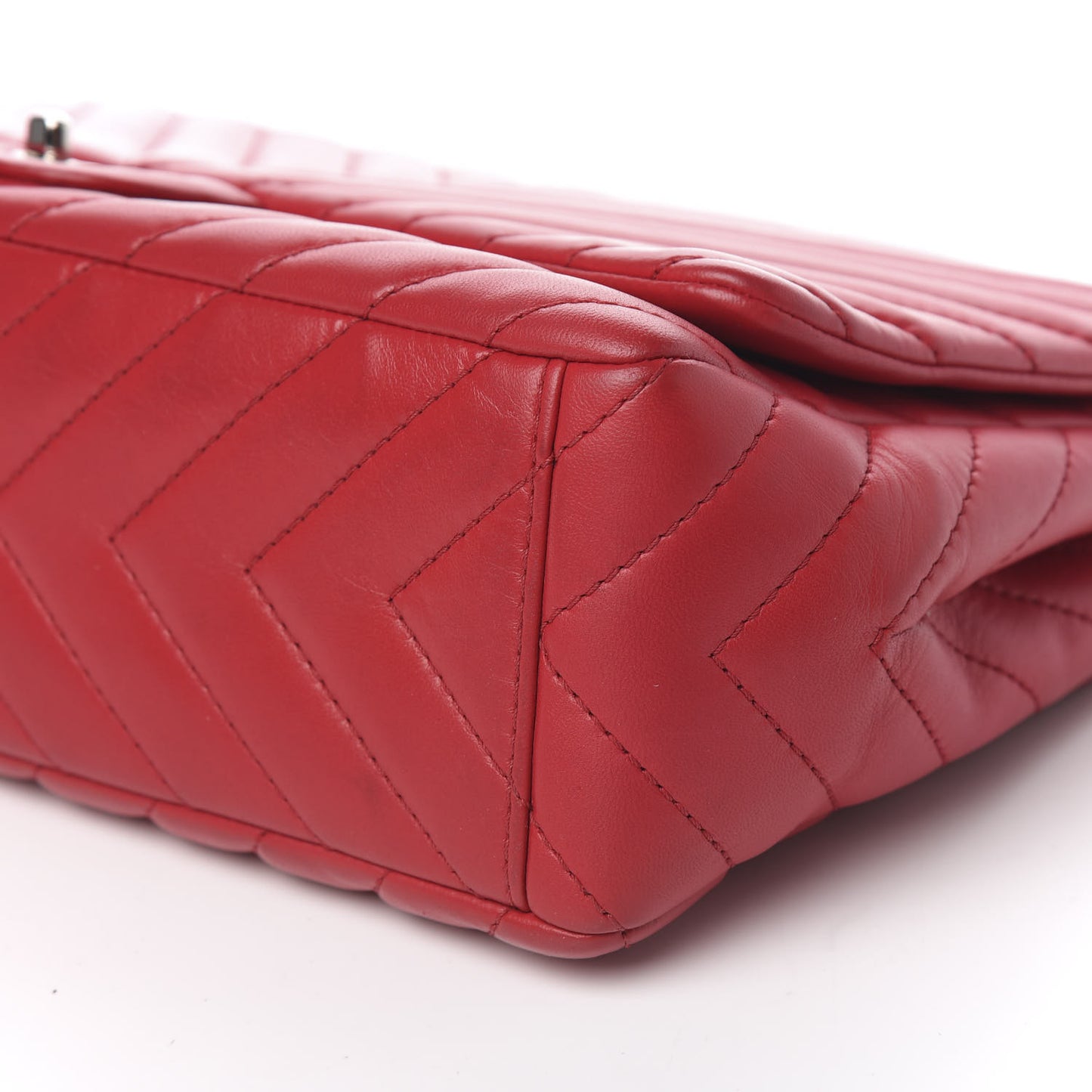Lambskin Chevron Quilted Maxi Single Flap Red