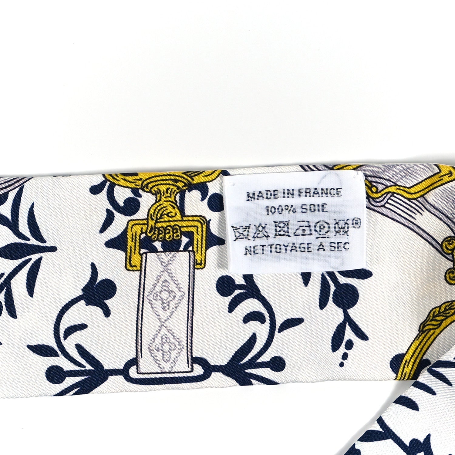 Hermes Silk Etriers Remix Twilly Marine White Or 3 of 4