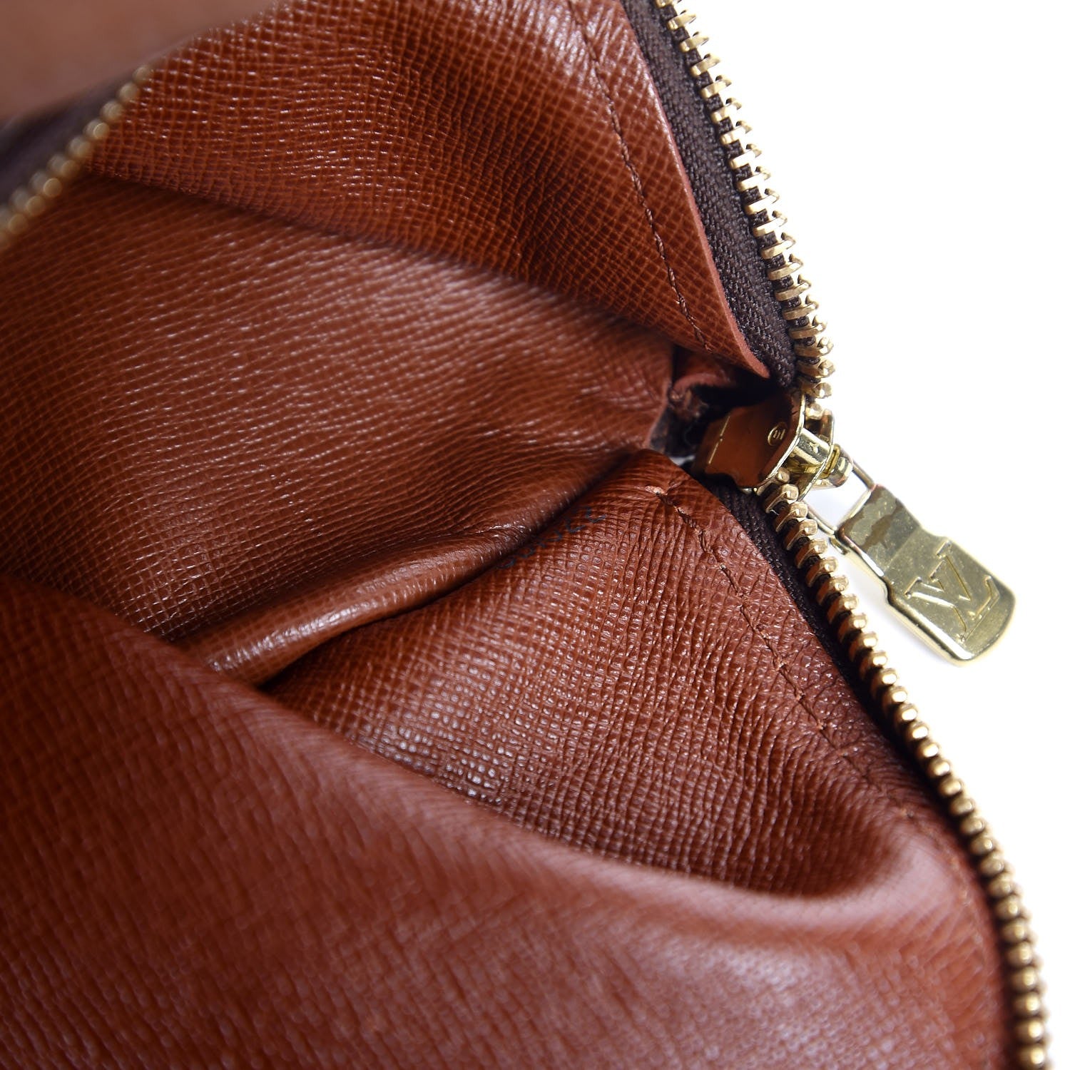 Louis Vuitton Monogram Papillon 30 8 of 8