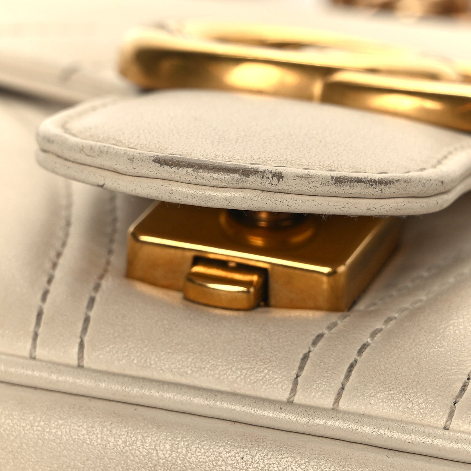Gucci Calfskin Matelasse Small GG Marmont Shoulder Bag White 12 of 15