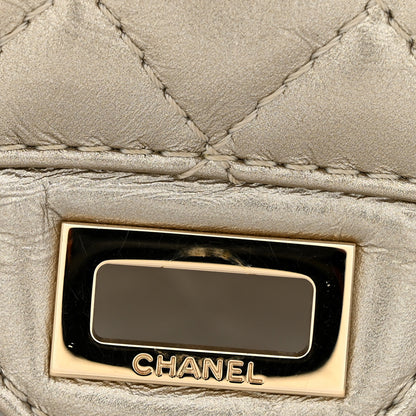 Chanel Metallic Aged Calfskin Quilted 2.55 Reissue 225 Flap Pale Gold 11 of 11