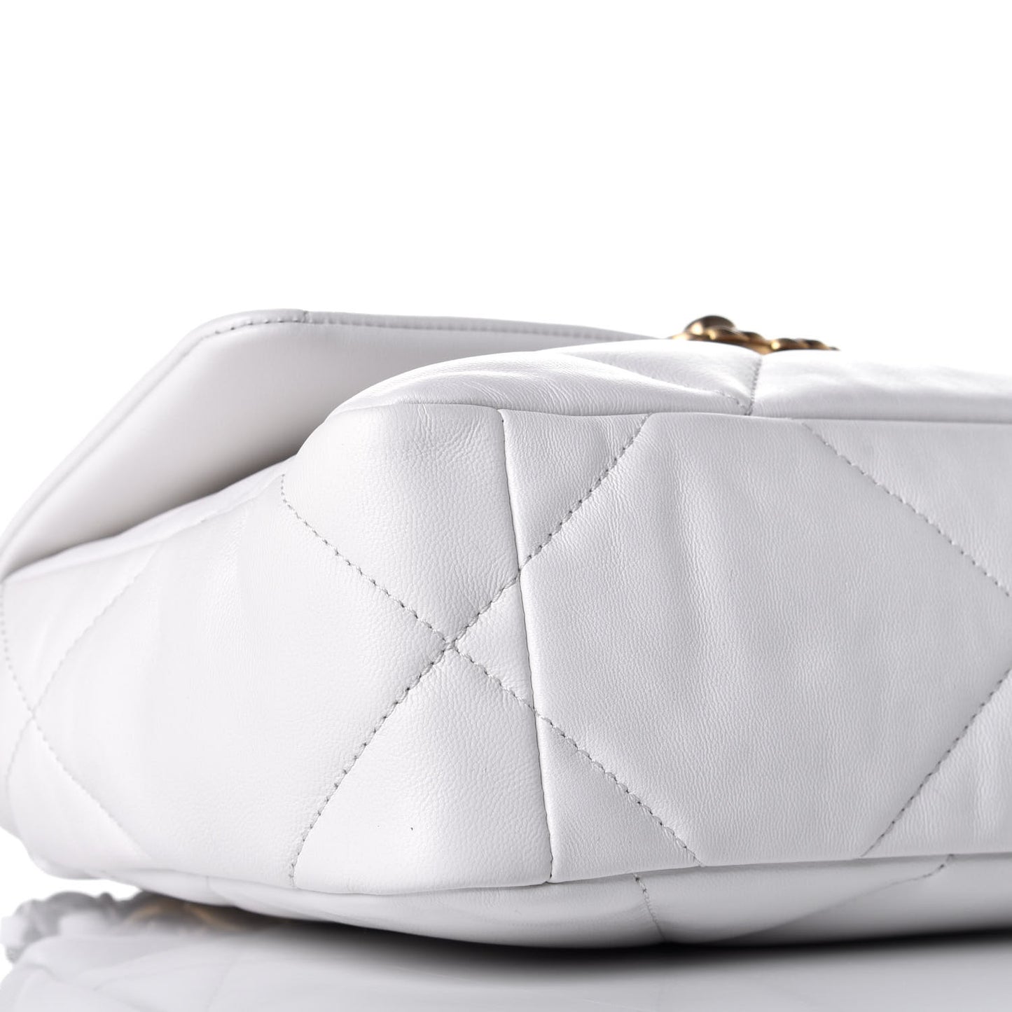 Goatskin Quilted Medium Chanel 19 Flap White