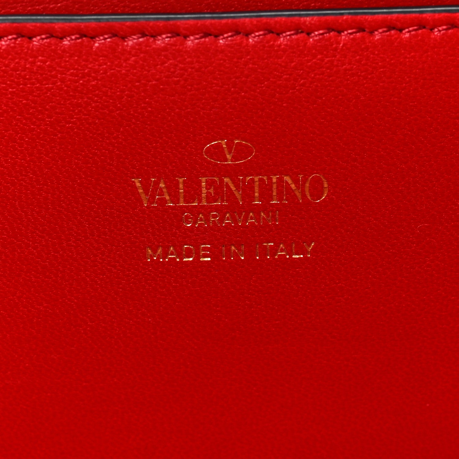 Valentino Garavani Grainy Calfskin Rockstud Alcove Box Clutch Ivory 6 of 7