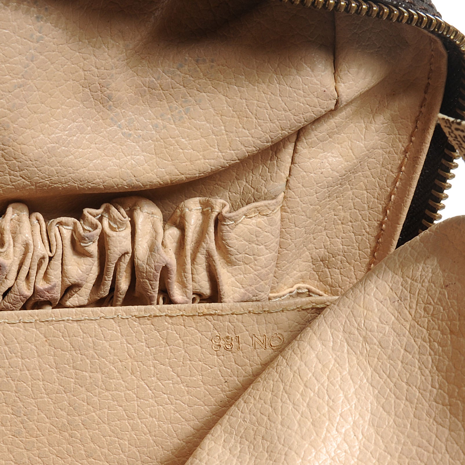 Louis Vuitton Monogram Trousse Toilette 28 8 of 8