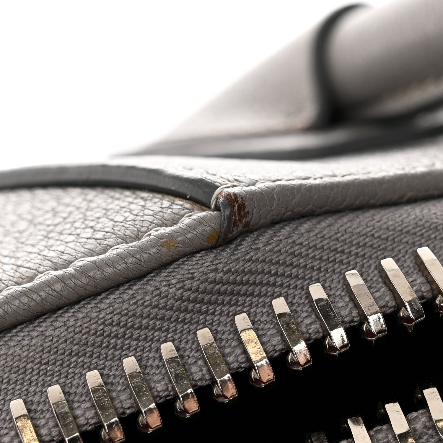 Givenchy Sugar Goatskin Small Antigona Pearl Grey 17 of 20