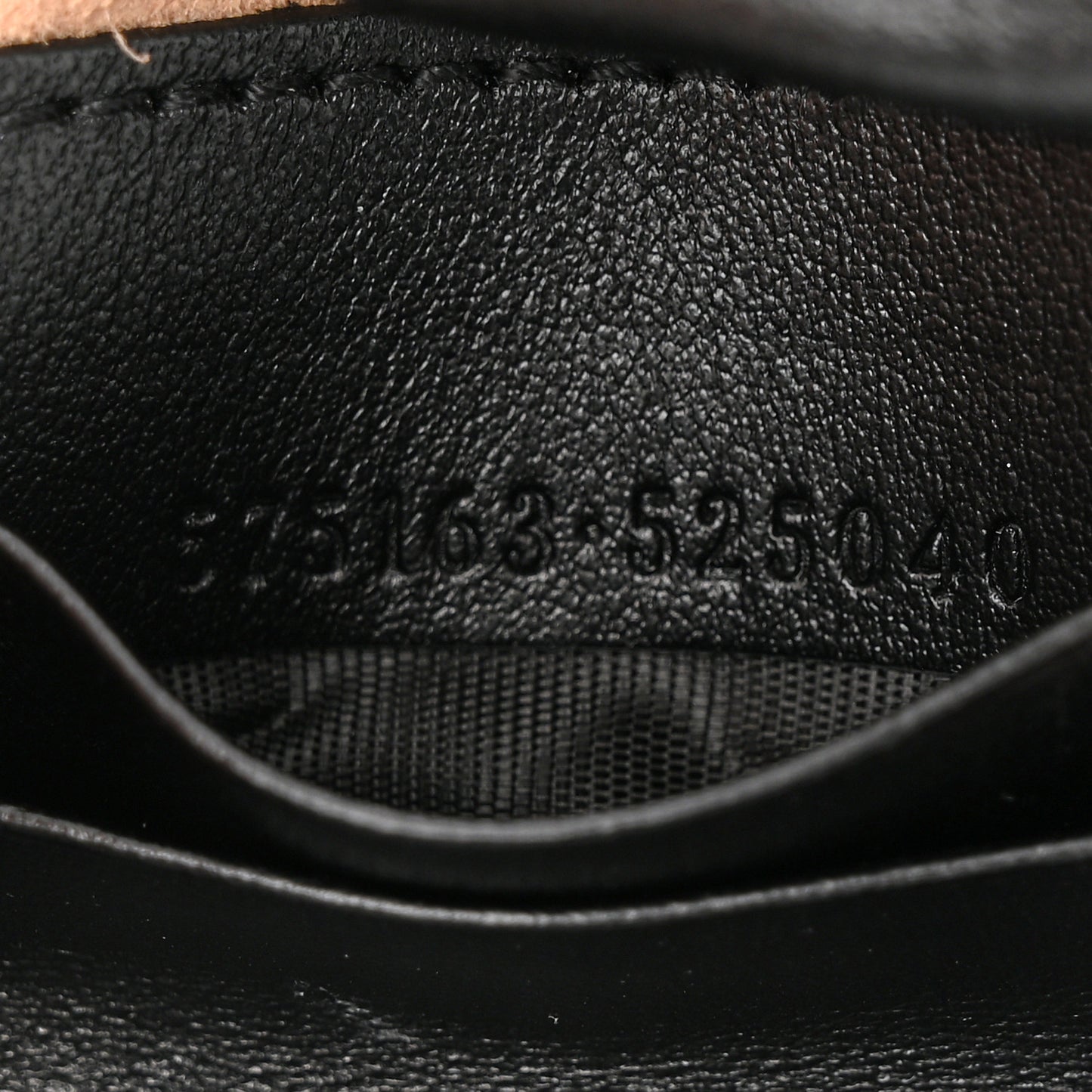 Calfskin Matelasse Mini GG Marmont 2.0 Bucket Bag Black