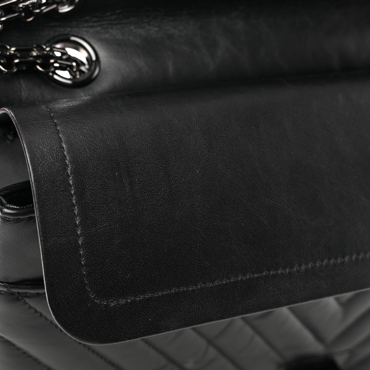 Chanel Aged Calfskin Chevron Quilted 2.55 Reissue 226 So Black 11 of 11