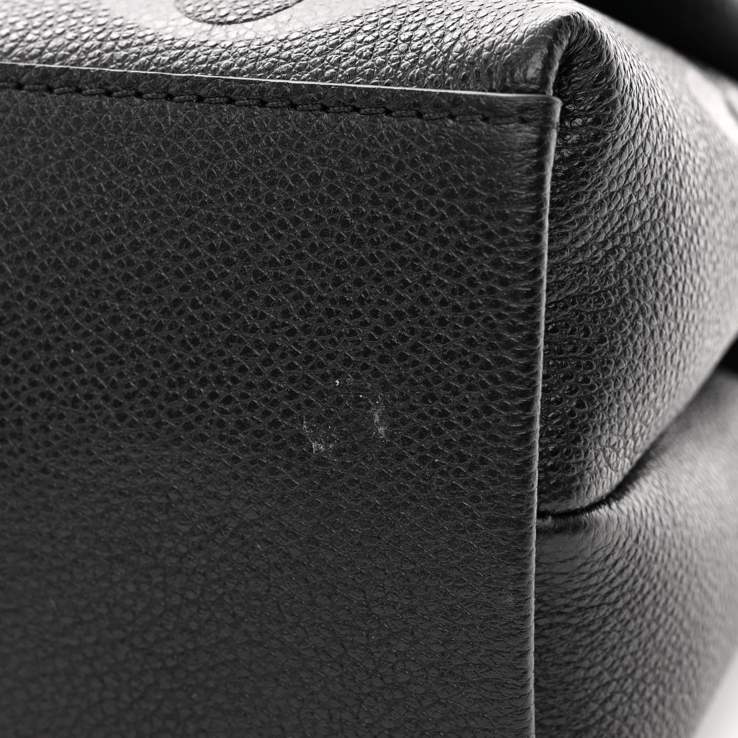 Louis Vuitton Empreinte Monogram Giant Madeleine MM Black 9 of 11