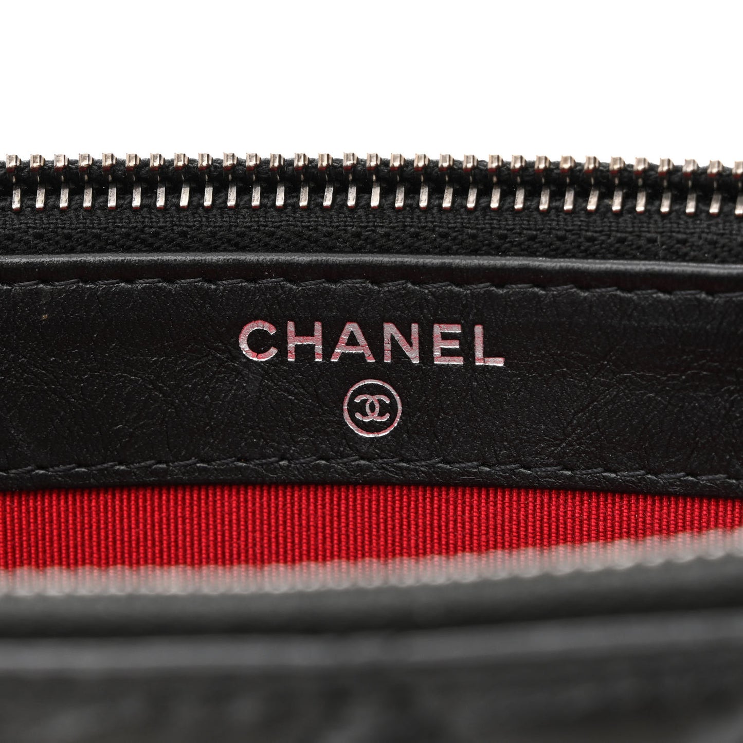 Aged Calfskin Quilted Small Gabrielle Clutch With Chain Black