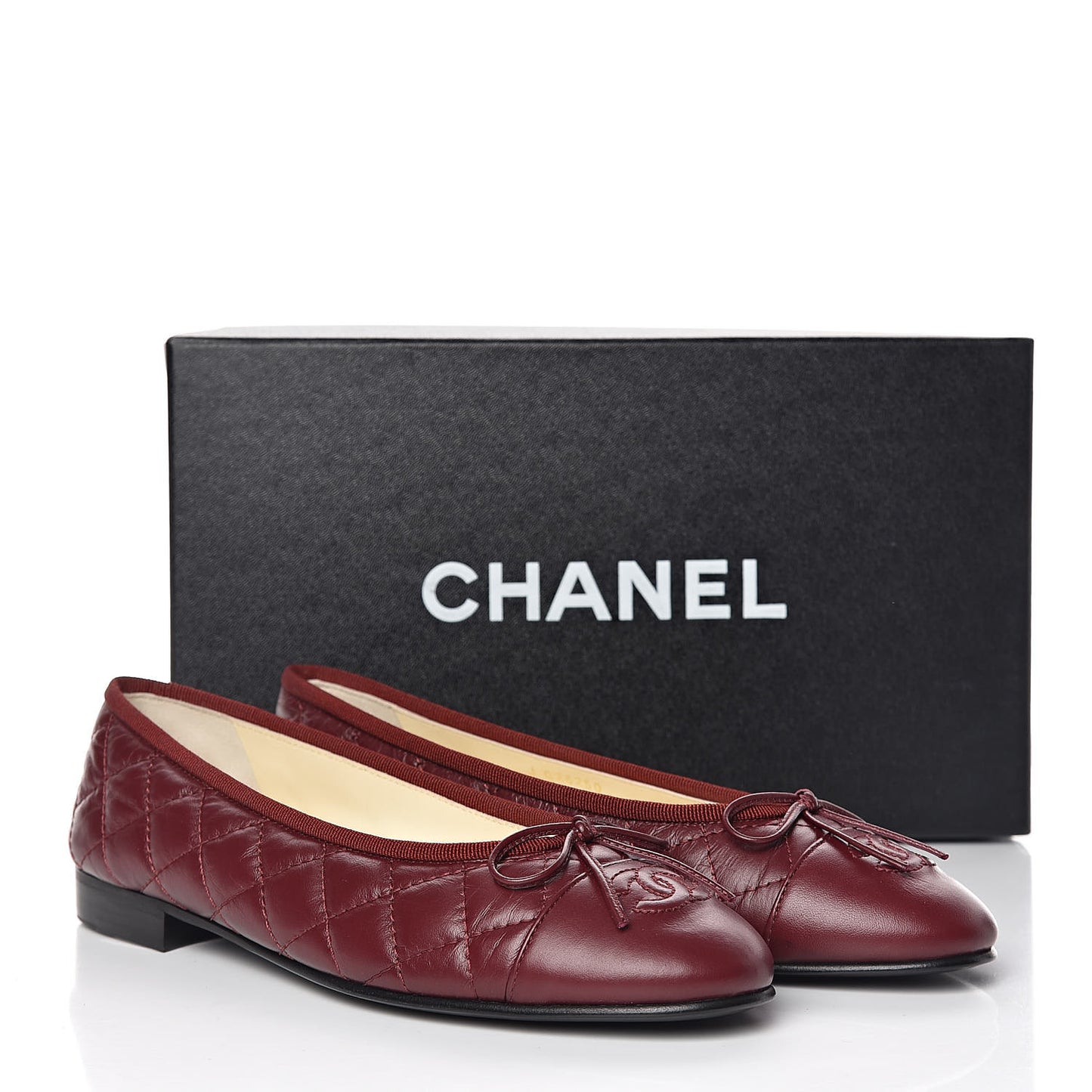 Tumbled Calfskin Quilted Cap Toe Ballerina Flats 36.5 Burgundy