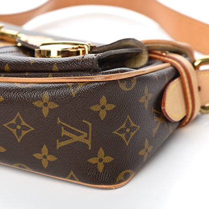 Louis Vuitton Monogram Hudson PM 7 of 10