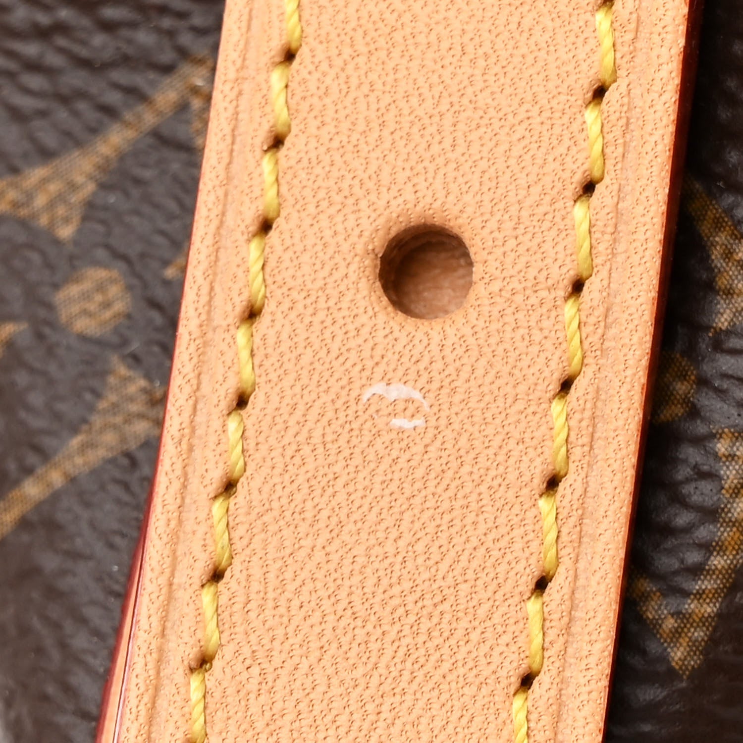 Louis Vuitton Monogram CarryAll MM 12 of 12