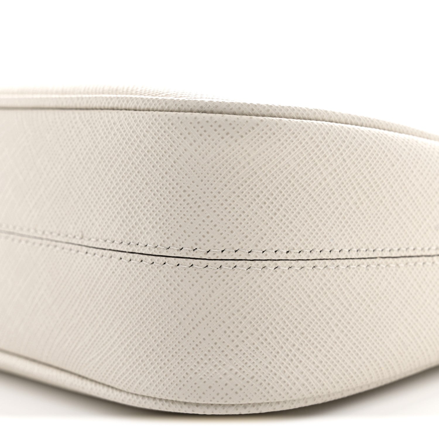 Prada Saffiano Re-Edition 2005 Shoulder Bag White 10 of 10