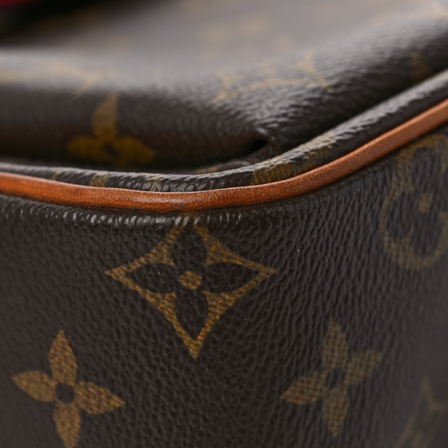 Louis Vuitton Monogram Viva-Cite GM 9 of 11