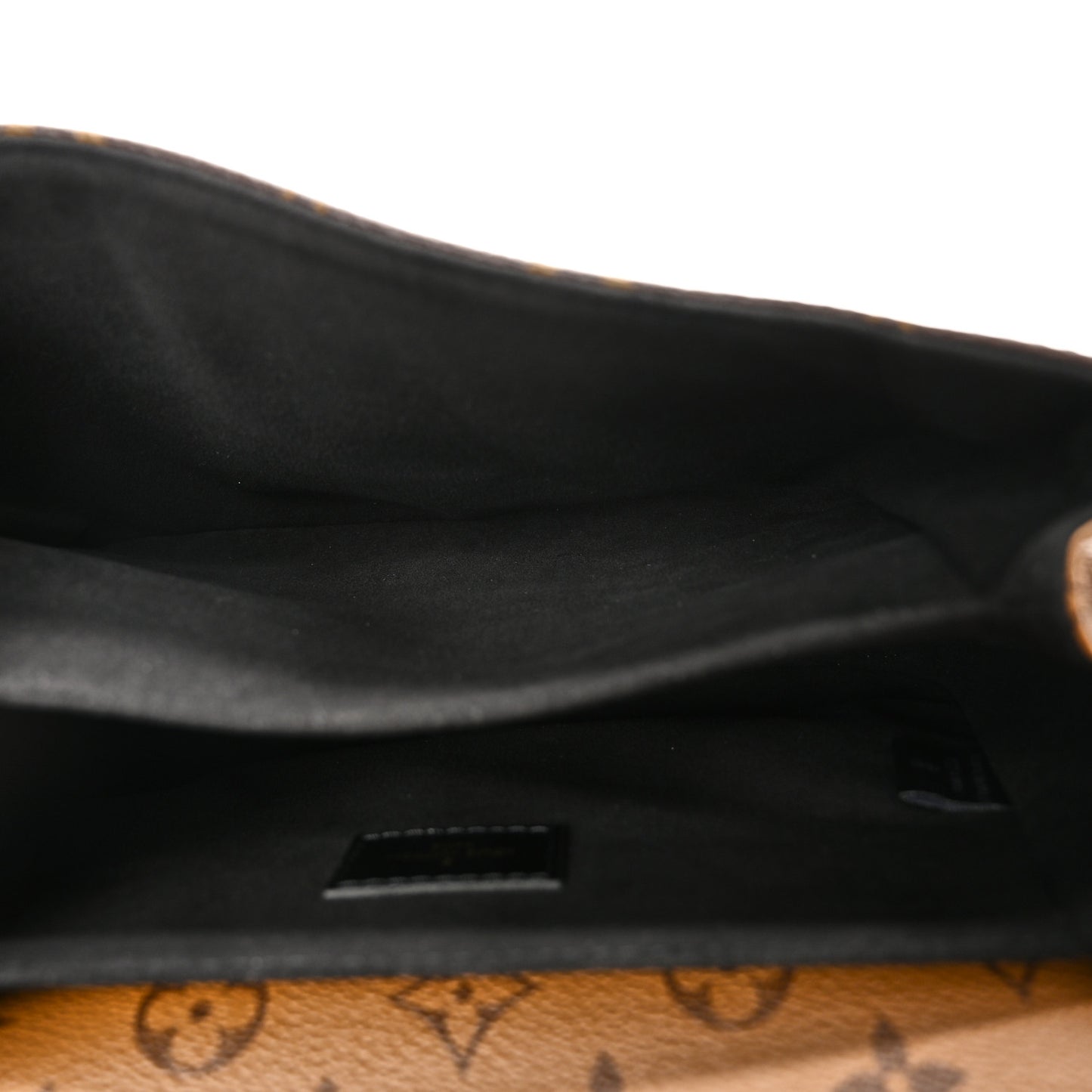 Reverse Monogram Pochette Metis