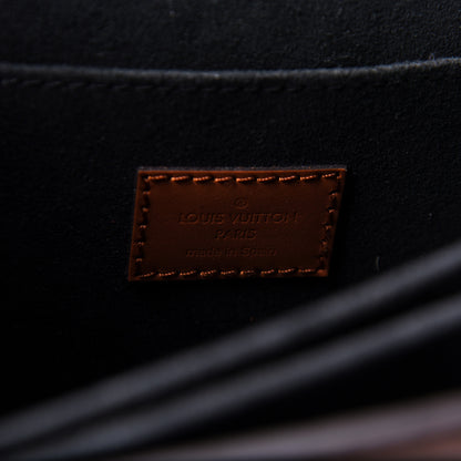 Louis Vuitton Reverse Monogram Dauphine MM 6 of 10