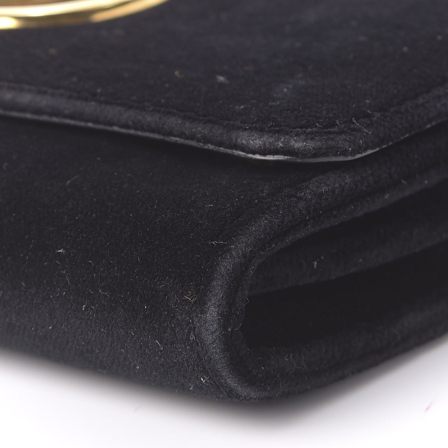Velvet F is Wallet on Chain Black