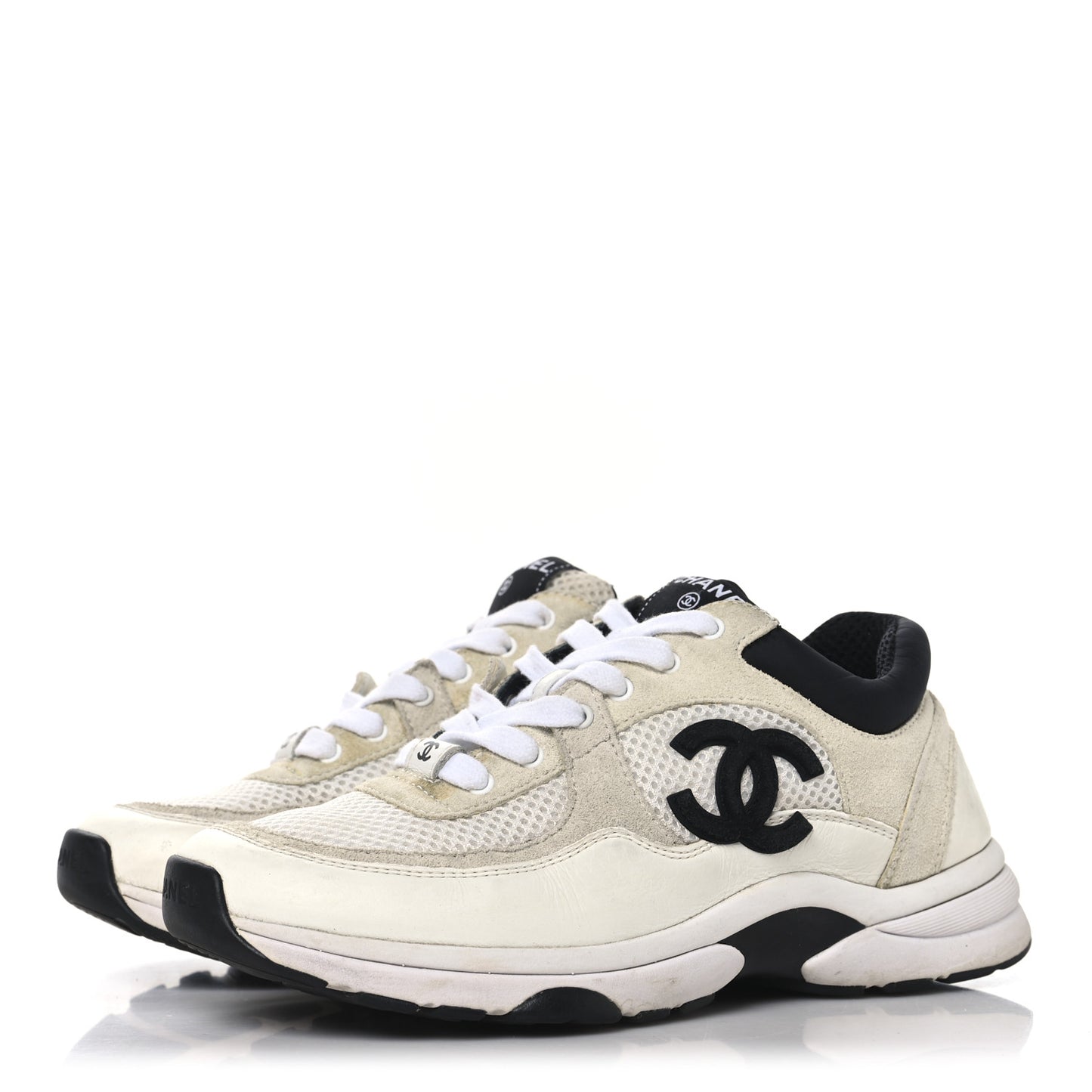 Mesh Suede Calfskin Grained Calfskin Womens CC Sneakers 37 White Black