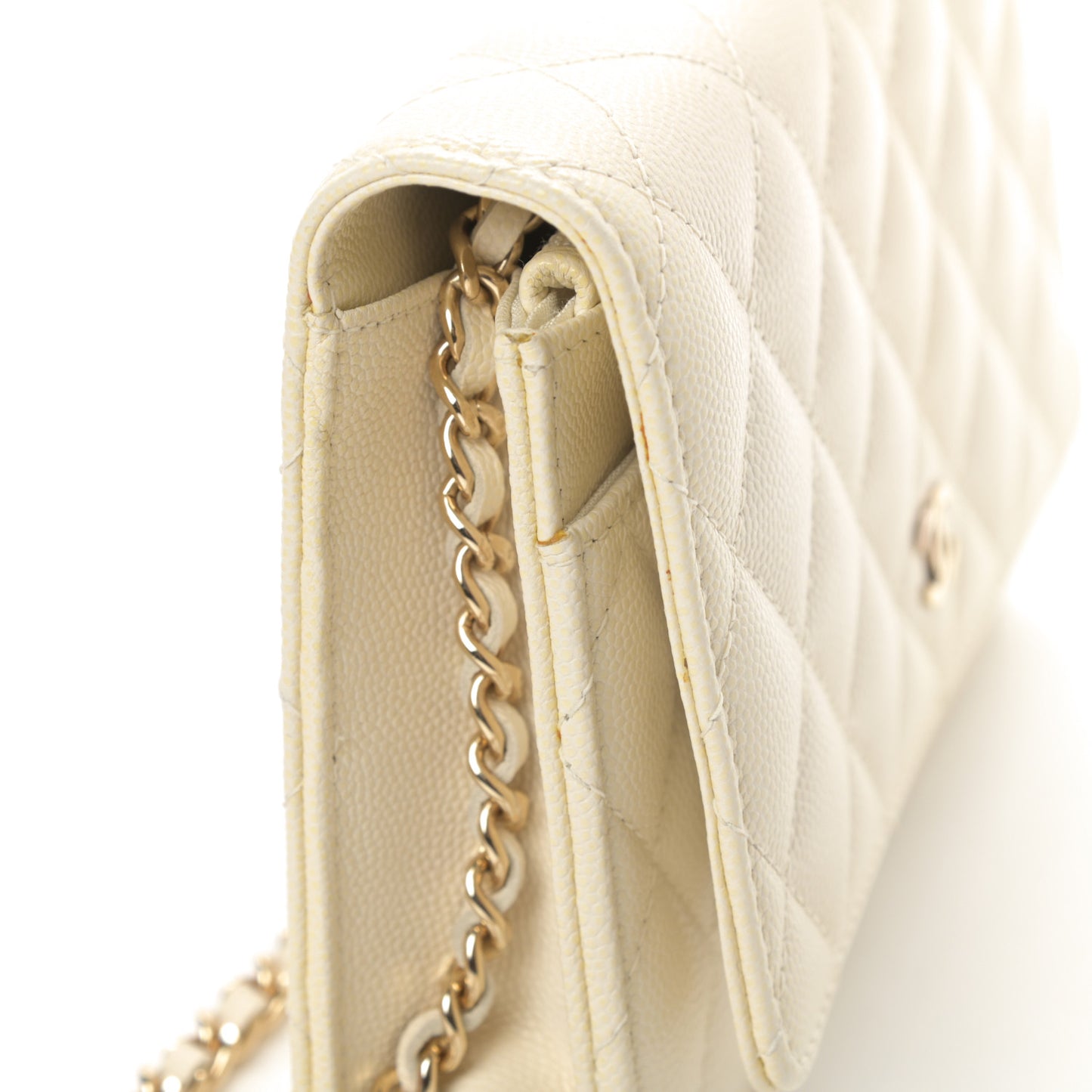 Caviar Quilted Wallet On Chain WOC White