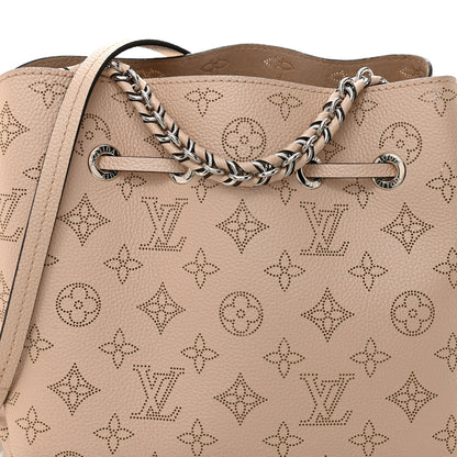 Louis Vuitton Mahina Bella Magnolia 8 of 10