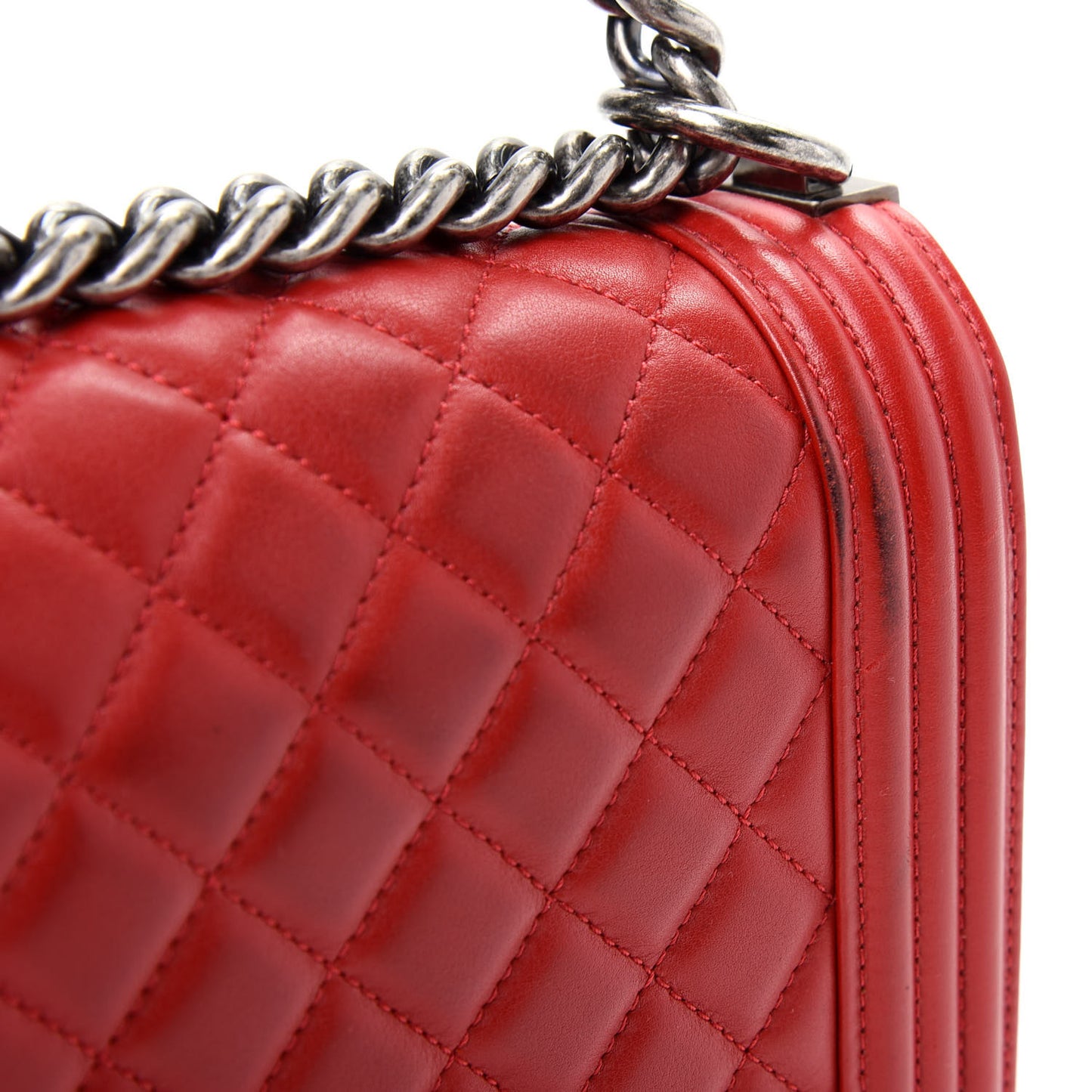 Lambskin Quilted Medium Boy Flap Red