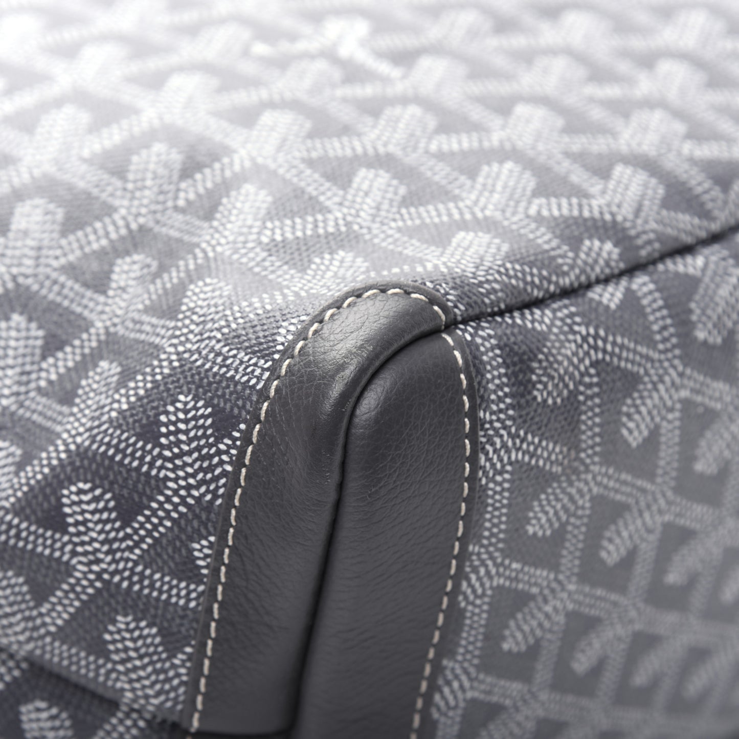 Goyardine Artois PM Grey