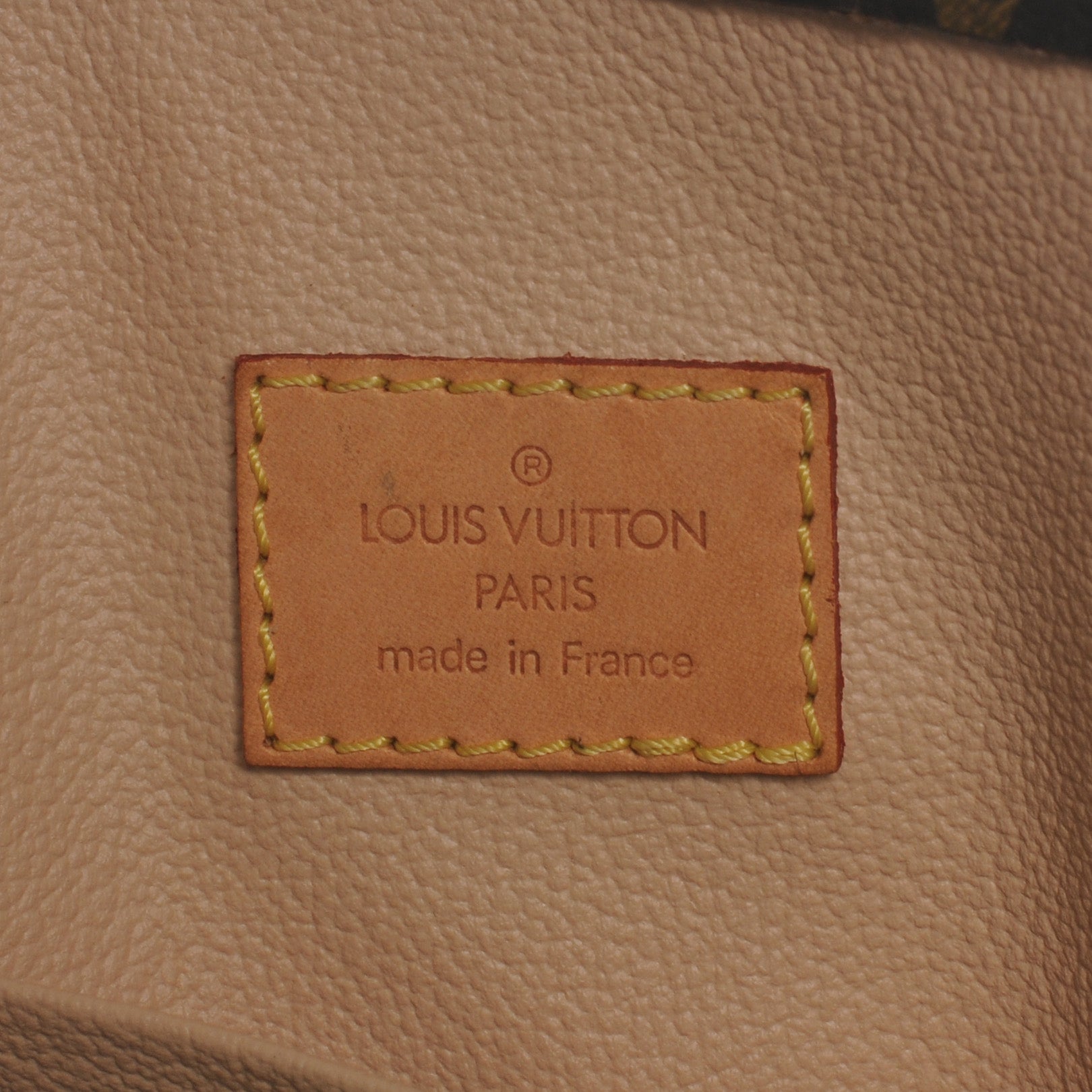 Louis Vuitton Monogram Sac Plat 5 of 7