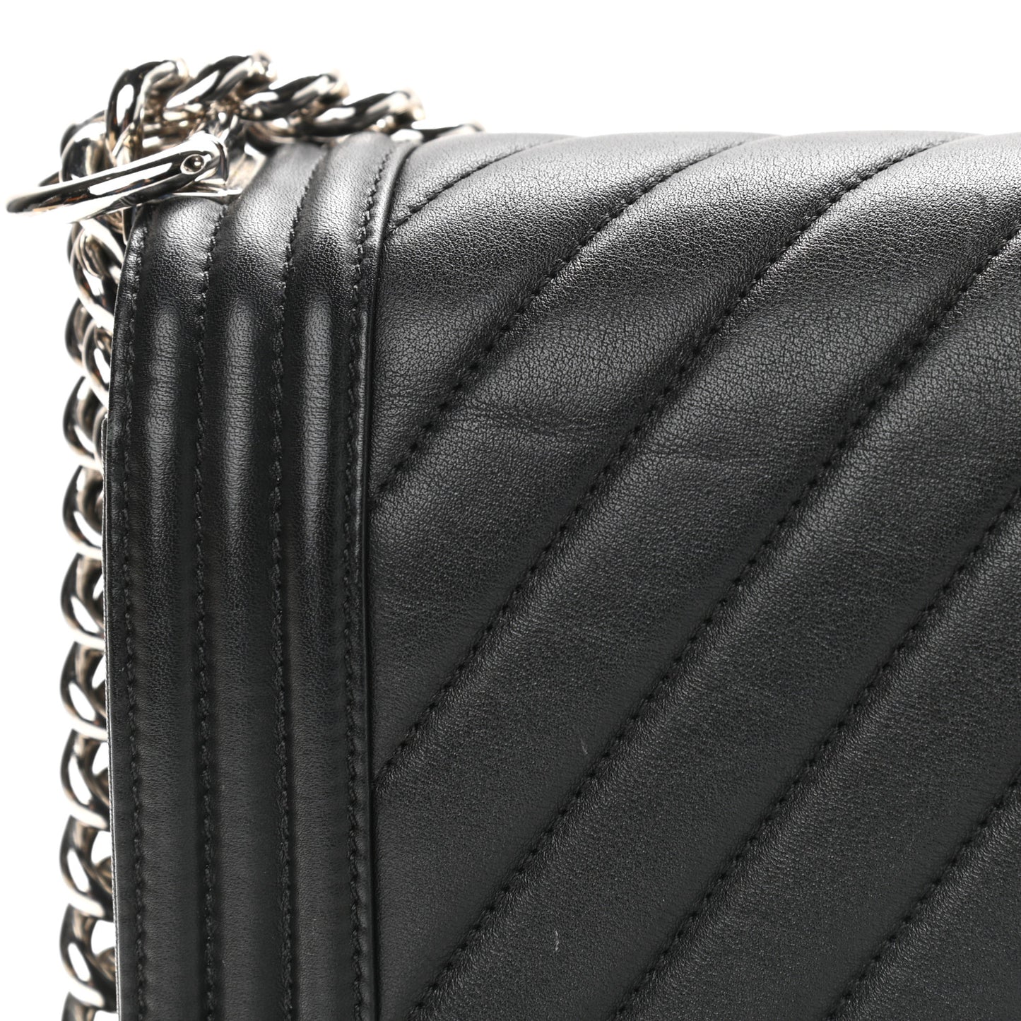 Calfskin Chevron Quilted Medium Boy Flap Black