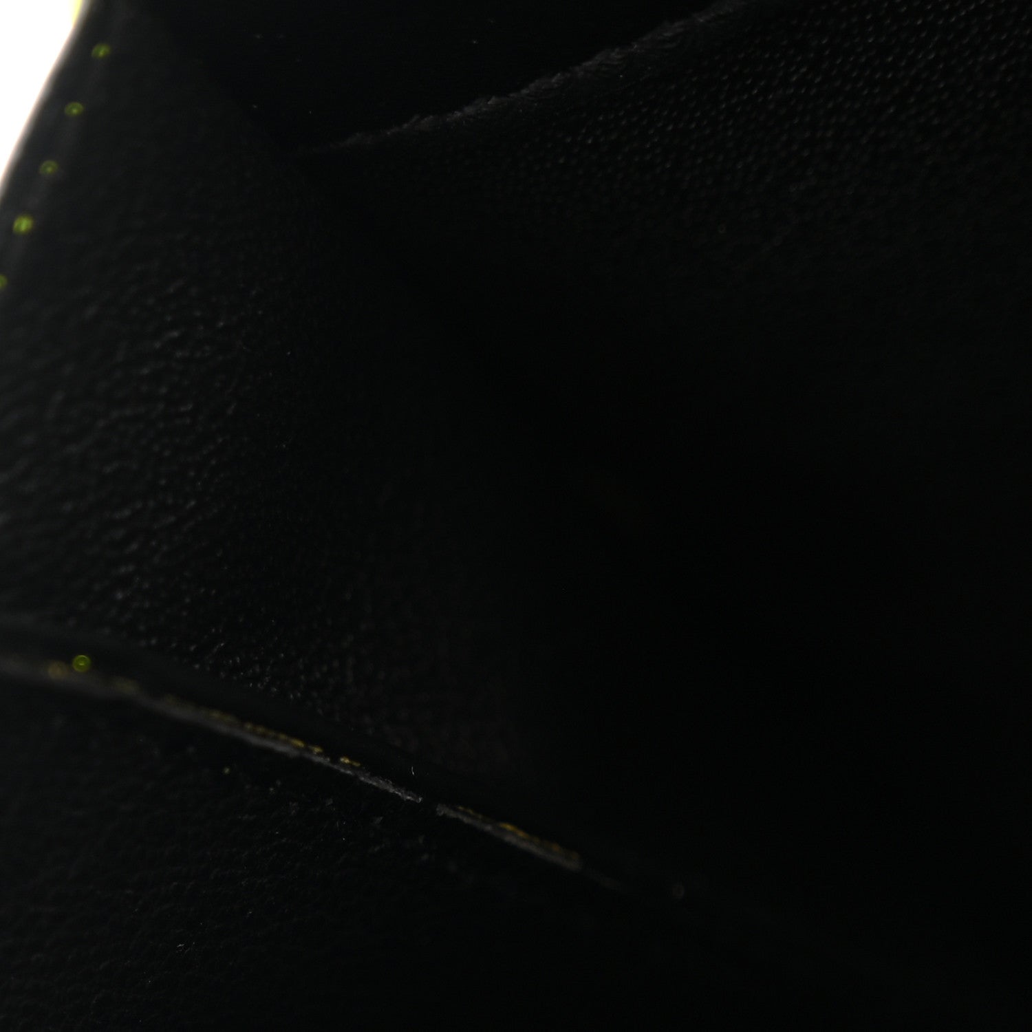 Saint Laurent Patent Calfskin Matelasse Monogram Vicky Chain Wallet Neon Yellow 17 of 18