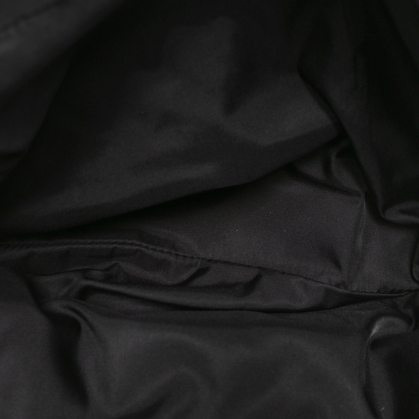 Nylon Medium Travel Tote Black