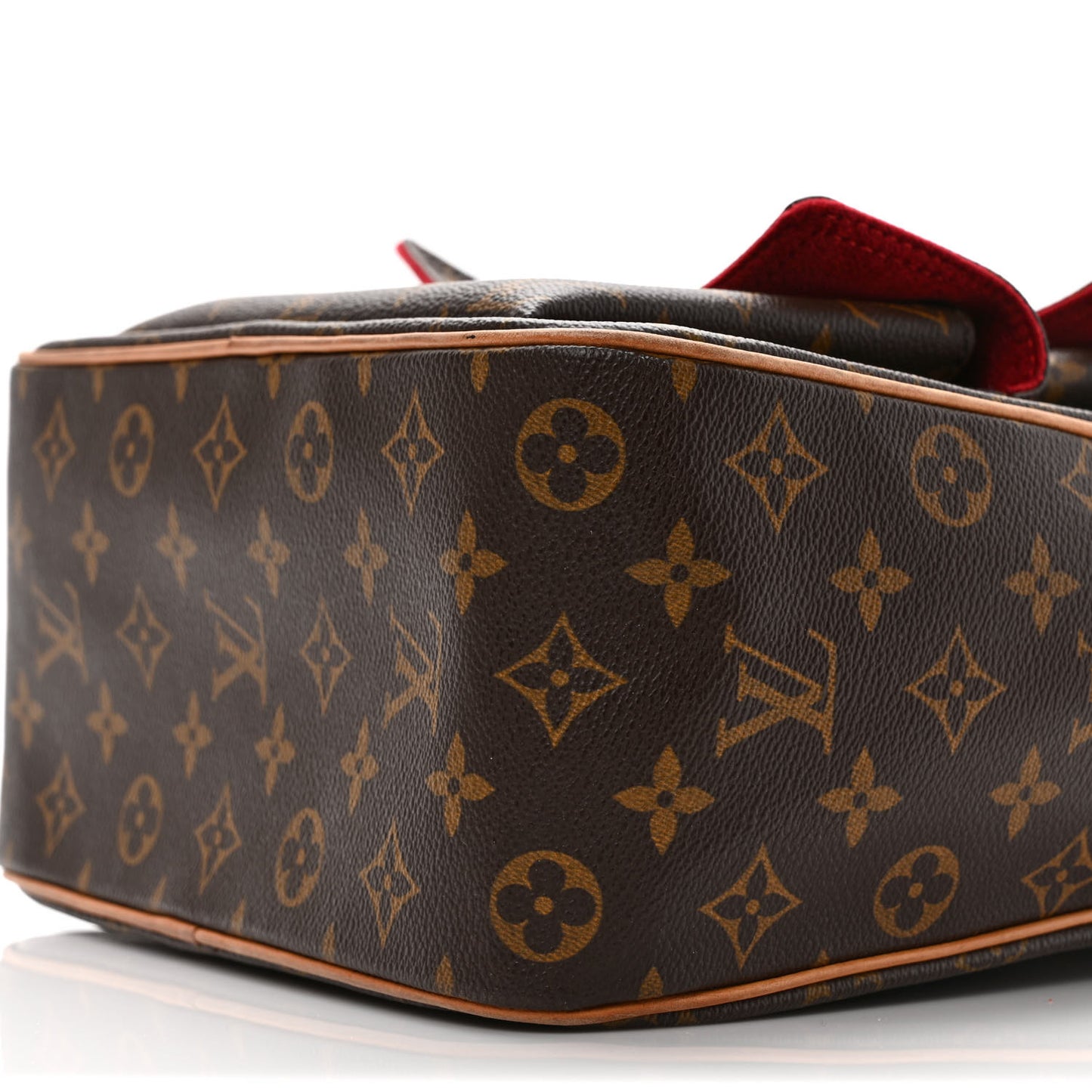 Monogram Excentri-Cite