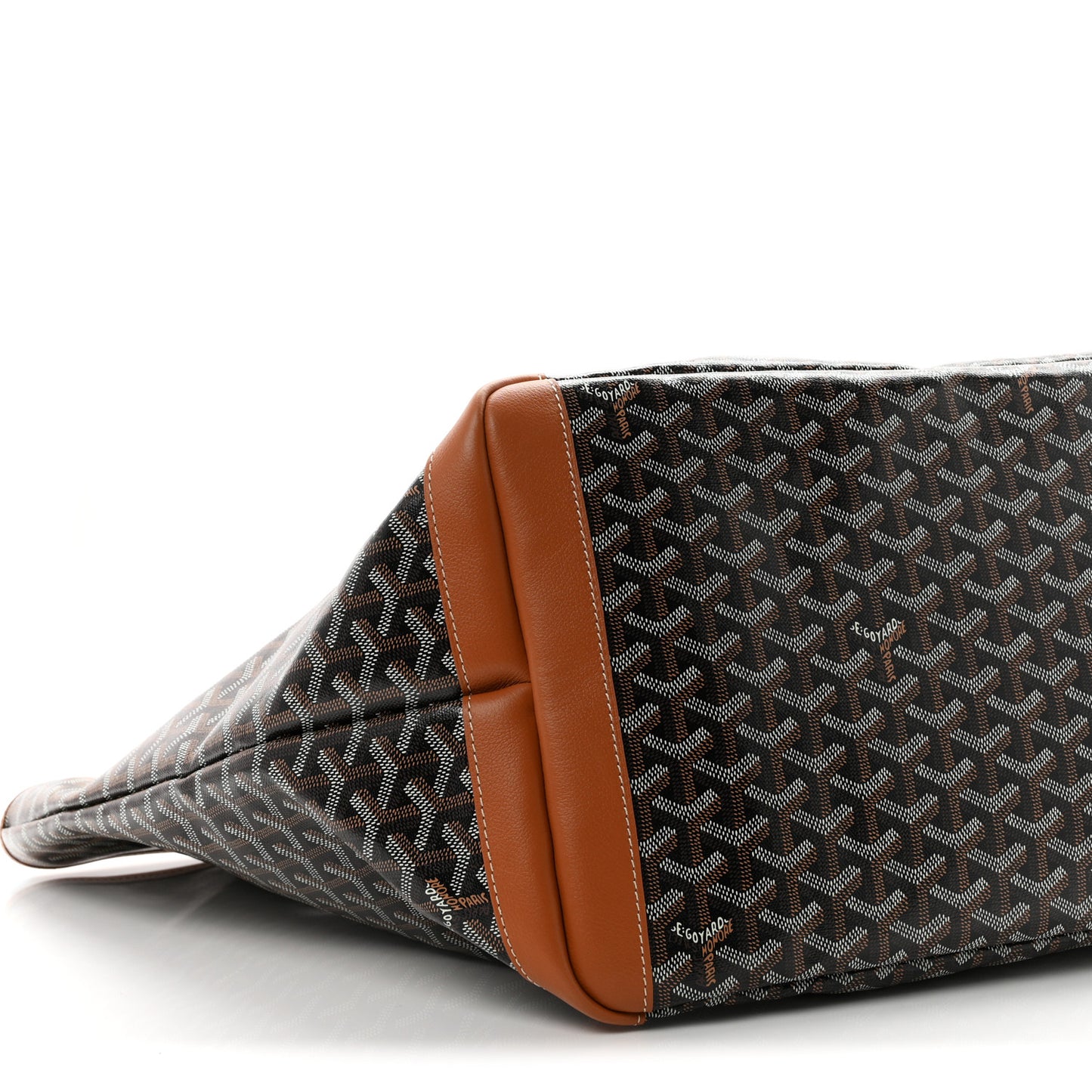 Goyardine Artois GM Black Gold