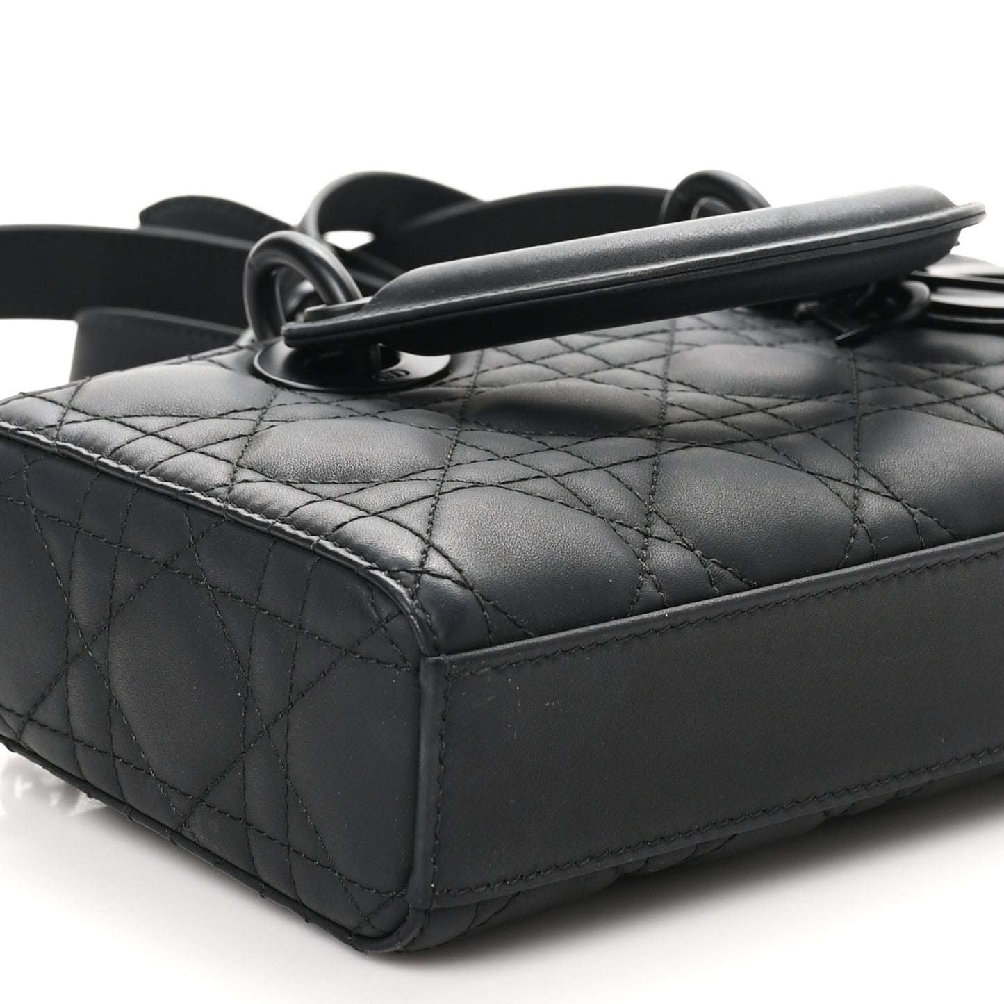 Ultra Matte Calfskin Cannage Medium Lady D-Joy Black