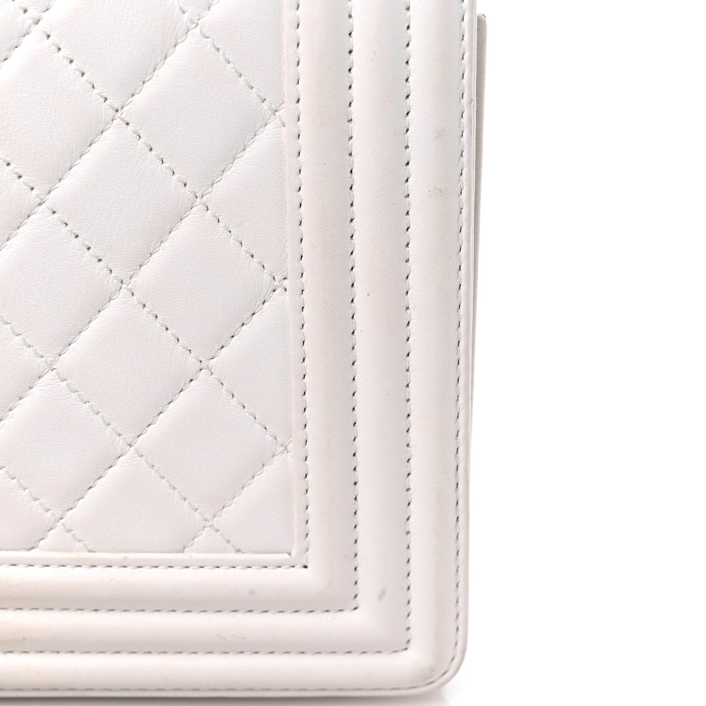 Lambskin Quilted Medium Boy Flap White