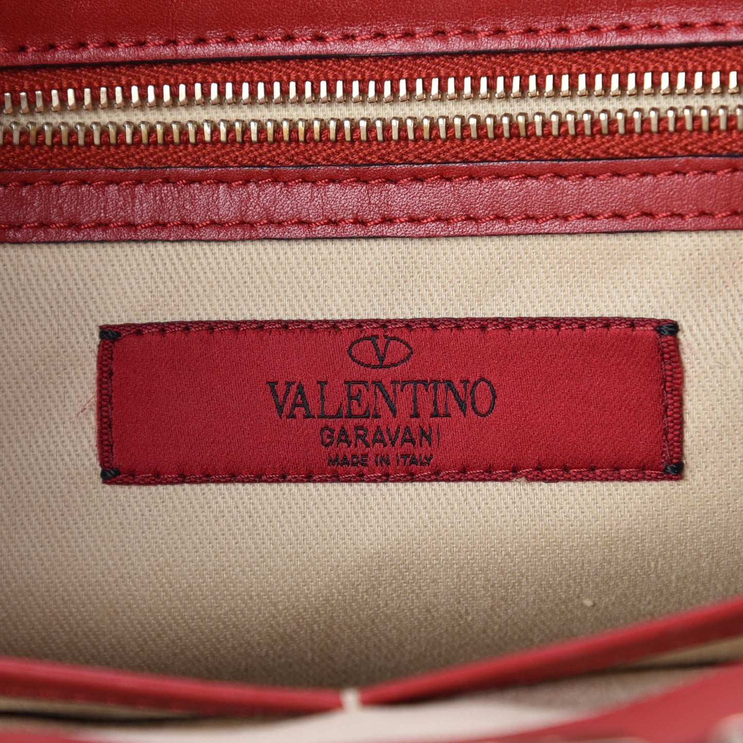 Vitello Rockstud Shoulder Satchel Rosso Valentino