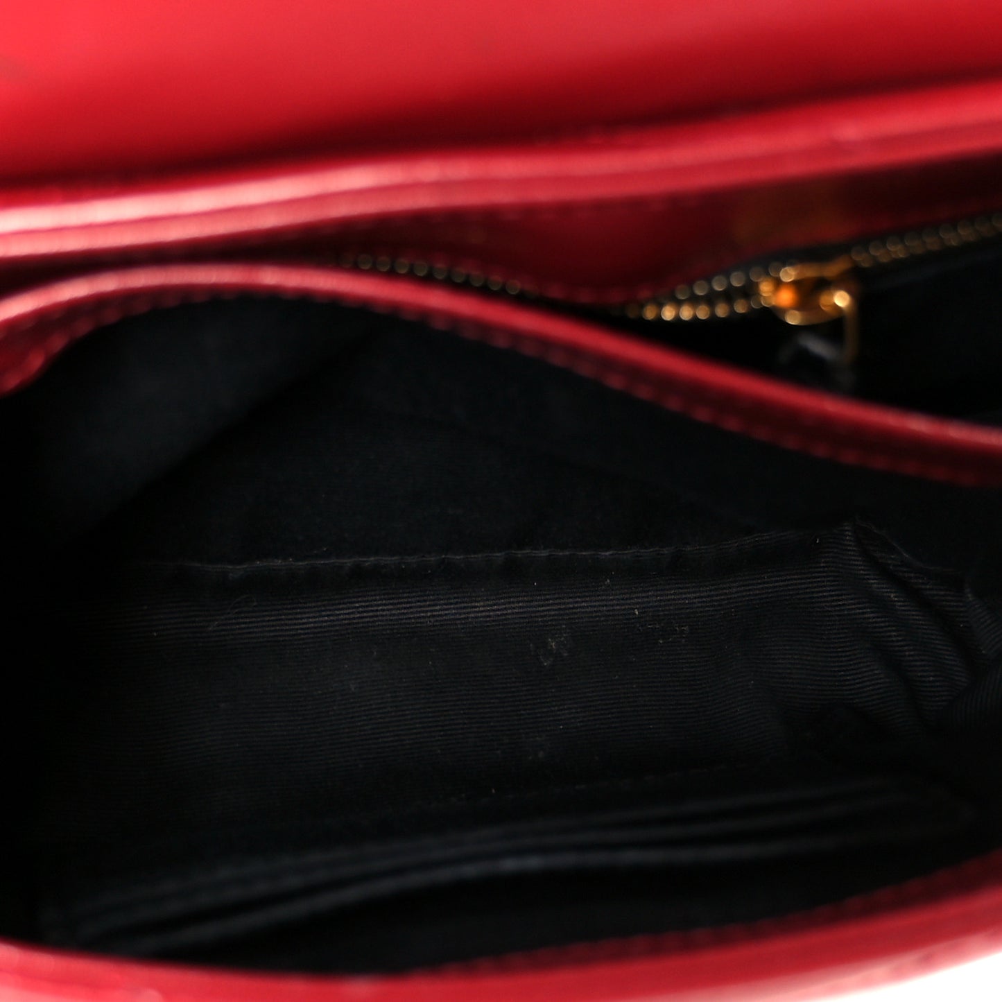 Calfskin Y Quilted Monogram Toy Loulou Crossbody Bag Rouge