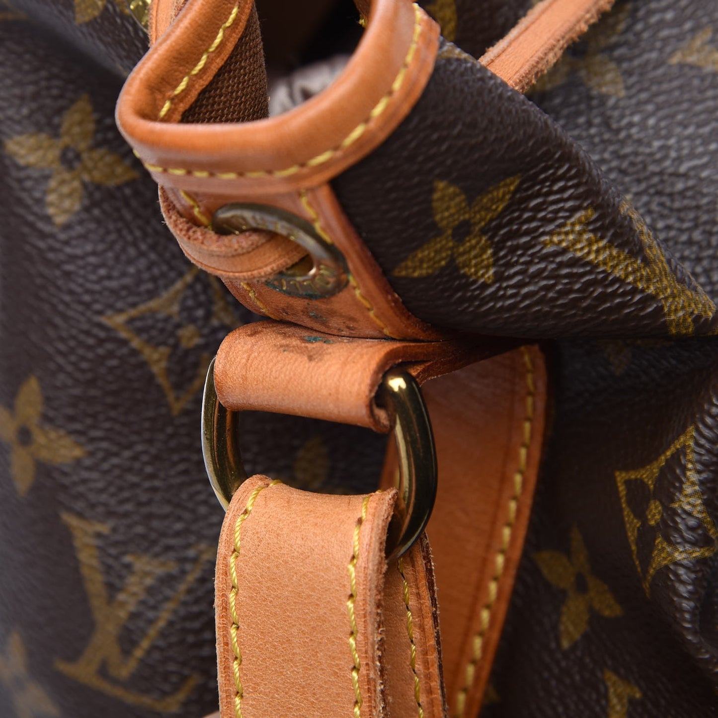 Monogram Noe