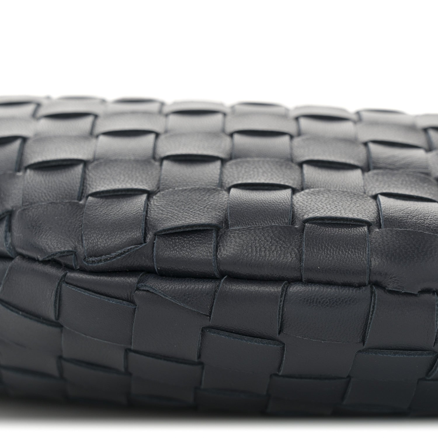 Bottega Veneta Nappa Intrecciato Sardine With Chain Bag Space 10 of 10