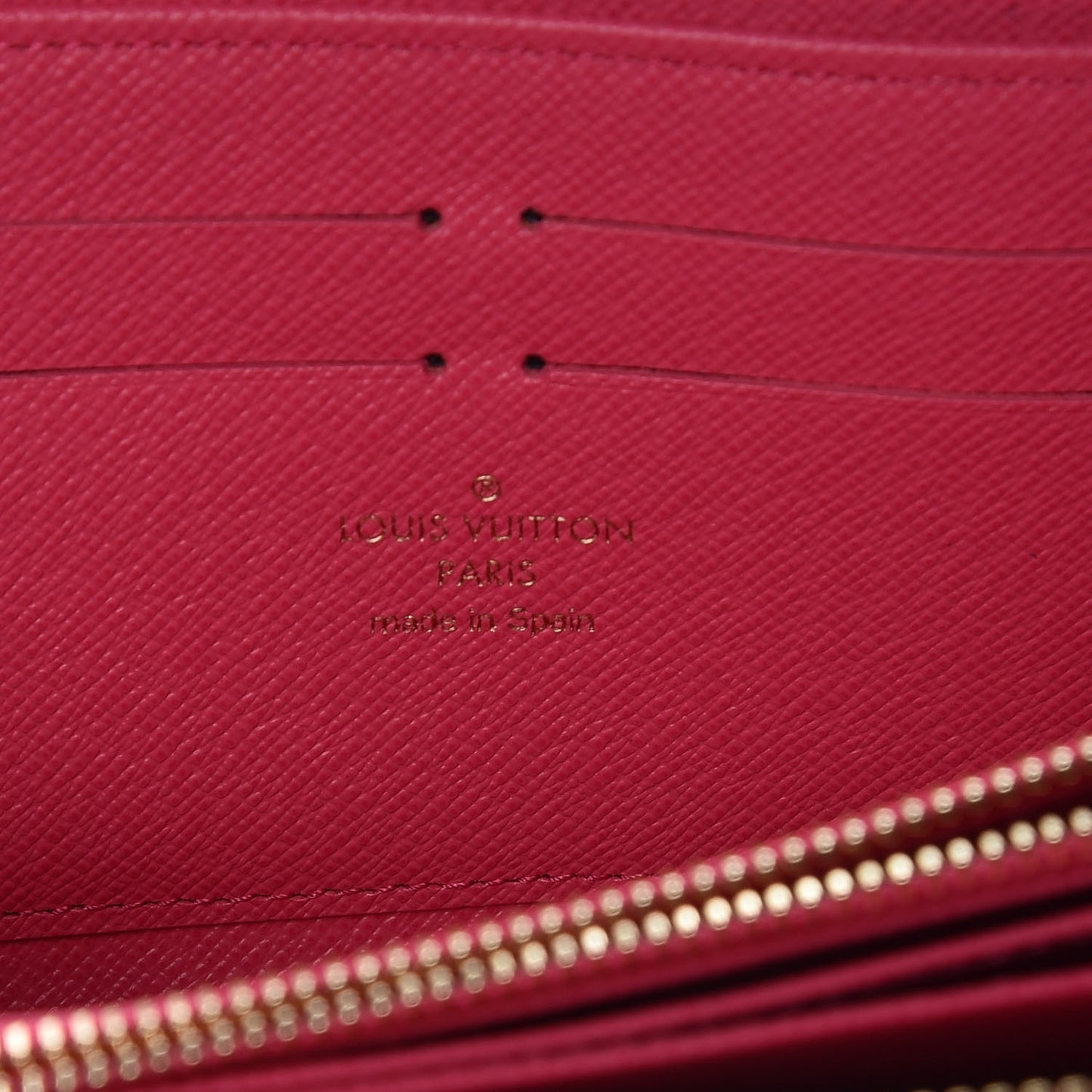 Monogram V Zippy Wallet Grenade