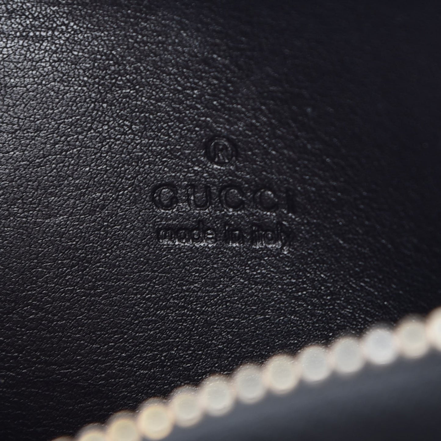Guccissima Zip Around Card Case Black