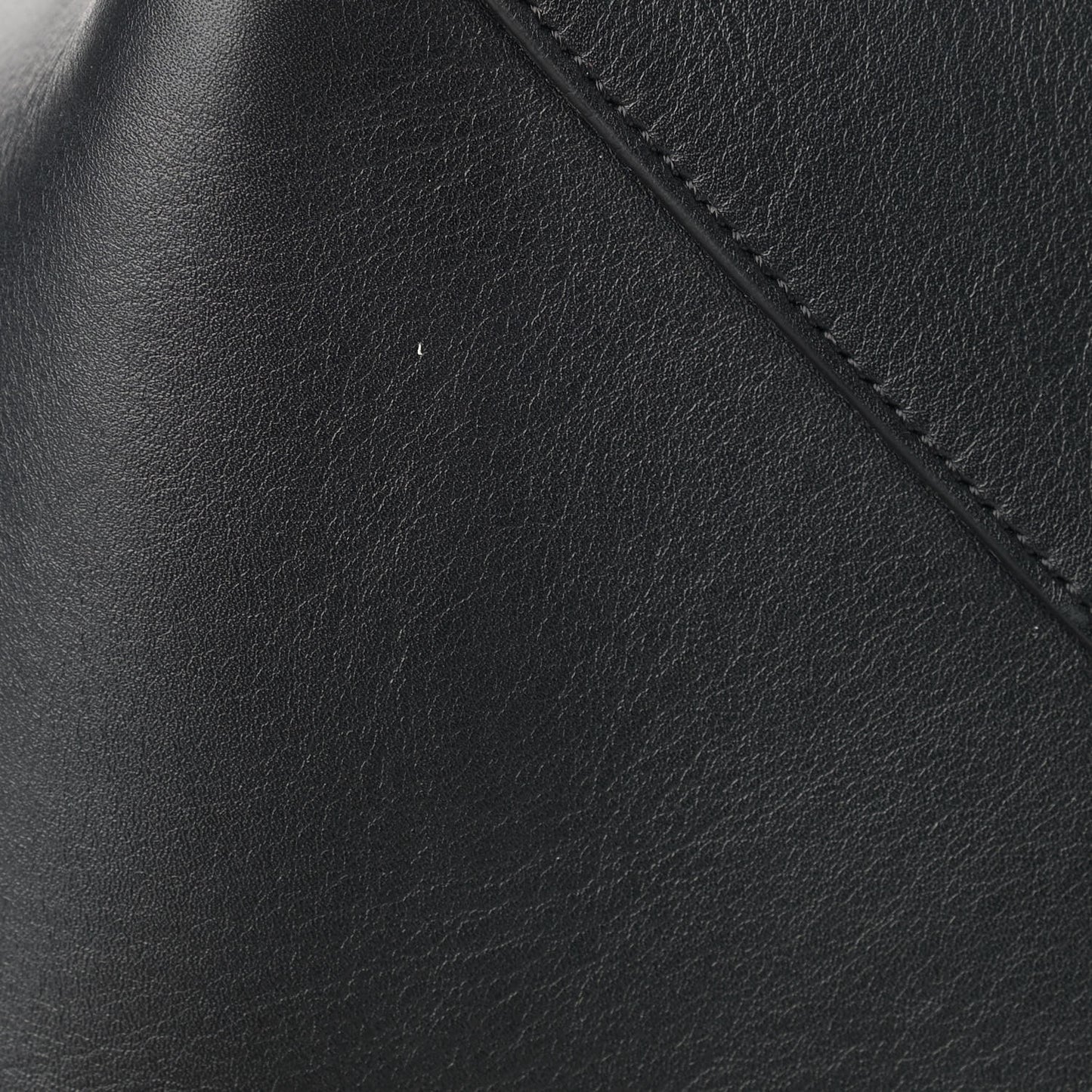 Calfskin Large Clasp Cabas Black