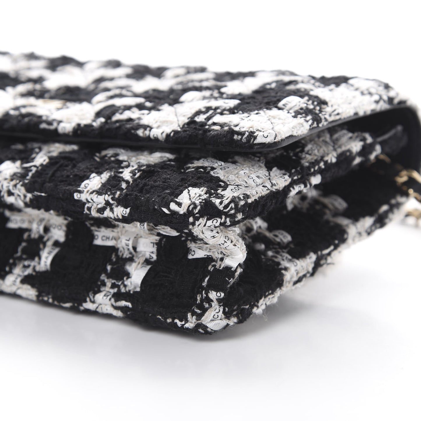 Tweed Quilted Wallet On Chain WOC Black Ecru White