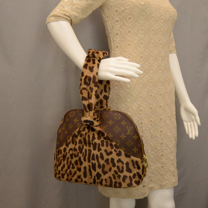 Louis Vuitton Monogram Azzedine Alaia Leopard Alma 2 of 8