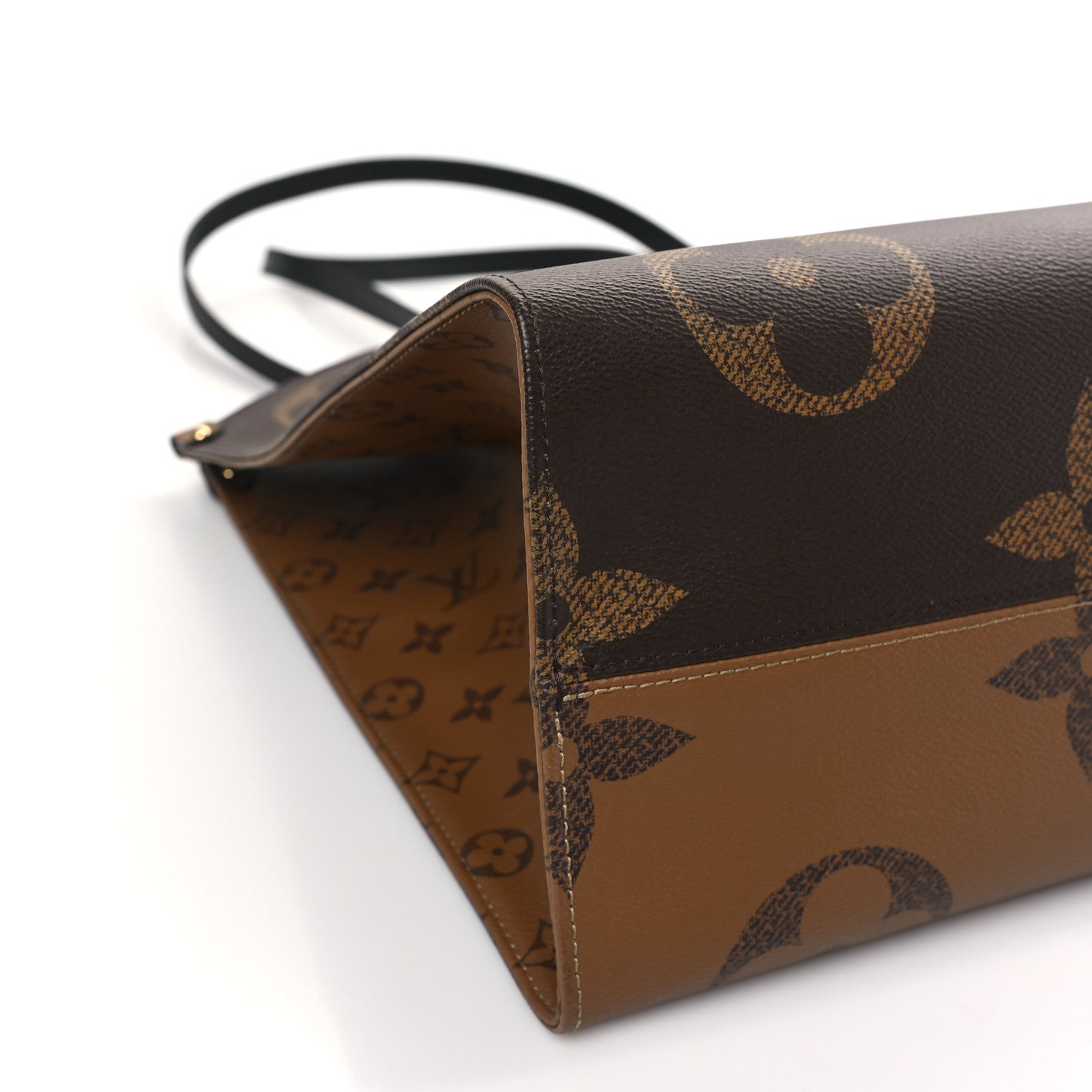 Louis Vuitton Reverse Monogram Giant Onthego GM 7 of 12