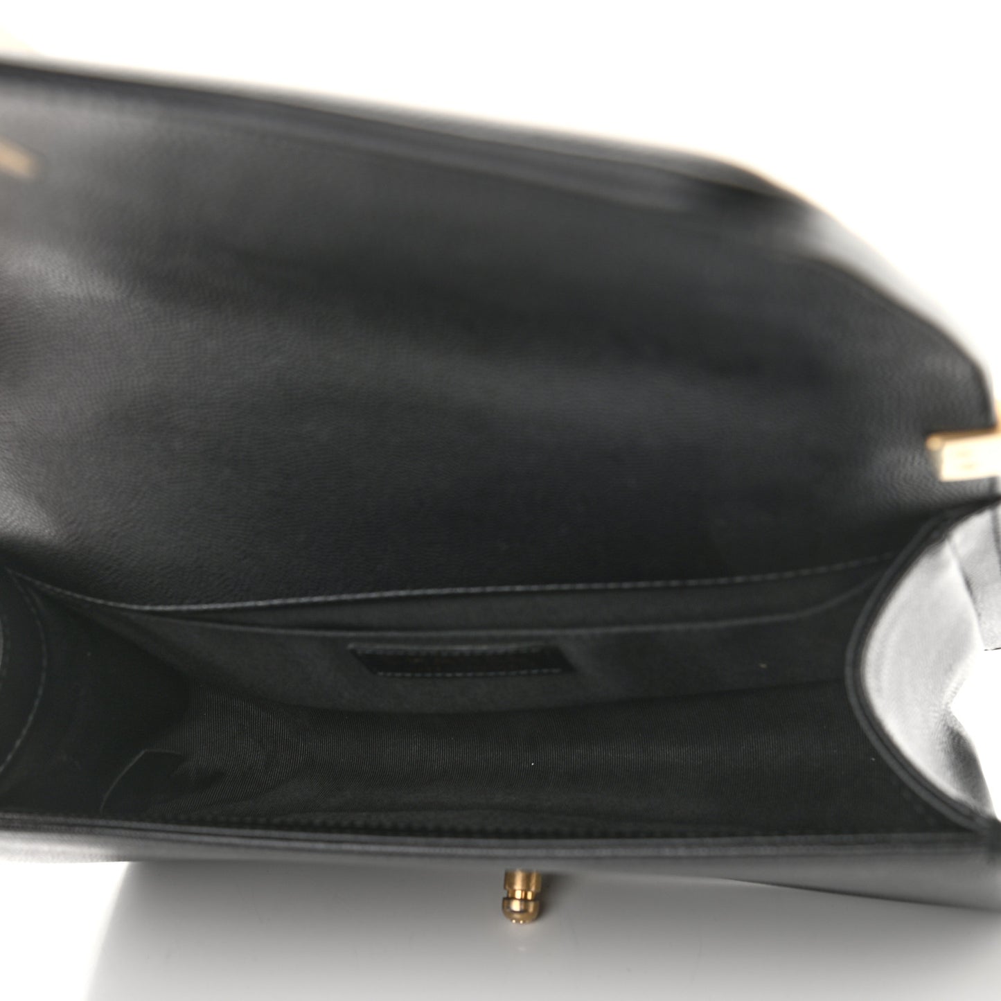 Caviar Quilted Medium Boy Flap Black