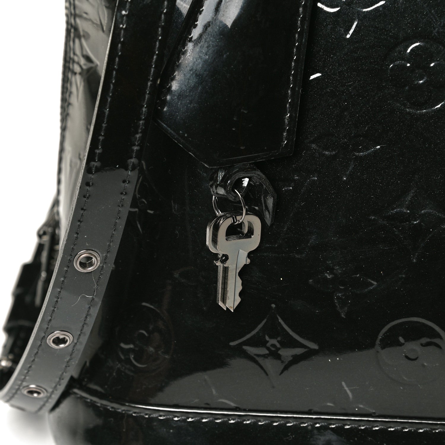 Louis Vuitton Vernis Alma PM Noir Magnetique 20 of 32